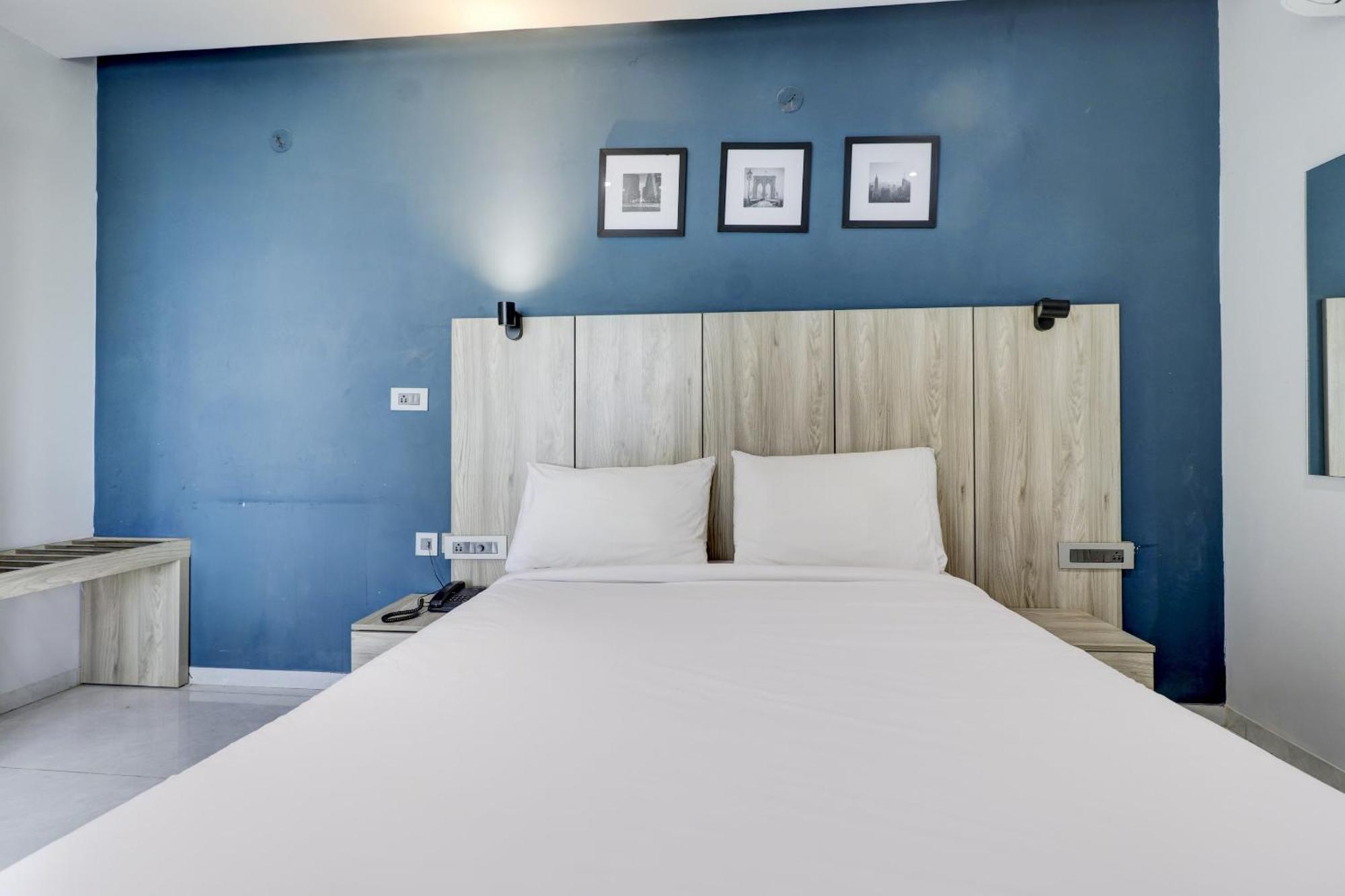 Super Sleek Townhouse Galexia Hotel And Resorts Бангалор Екстериор снимка