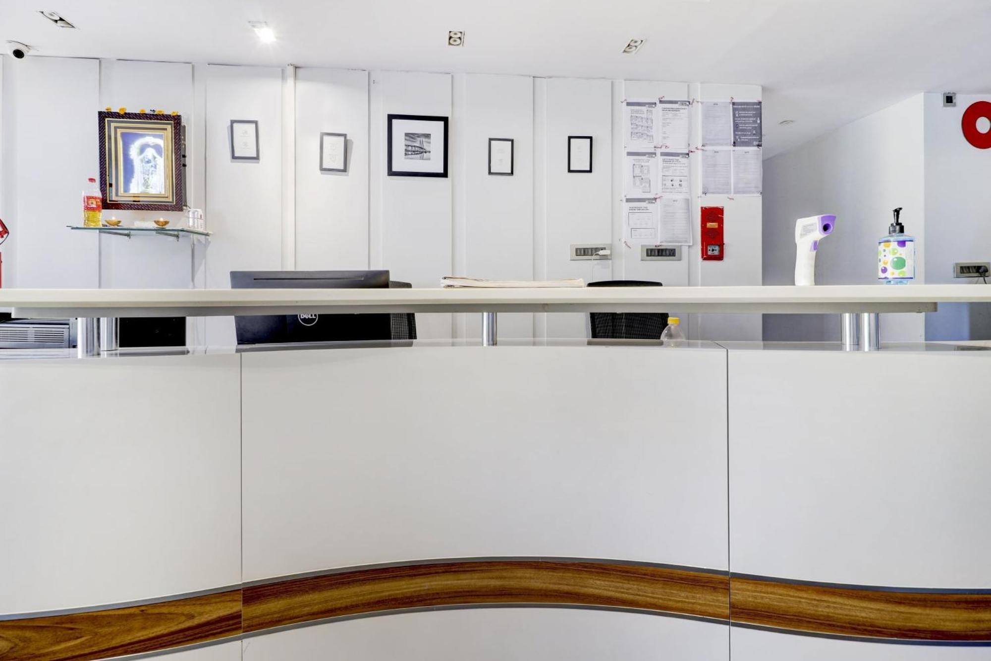 Super Sleek Townhouse Galexia Hotel And Resorts Бангалор Екстериор снимка