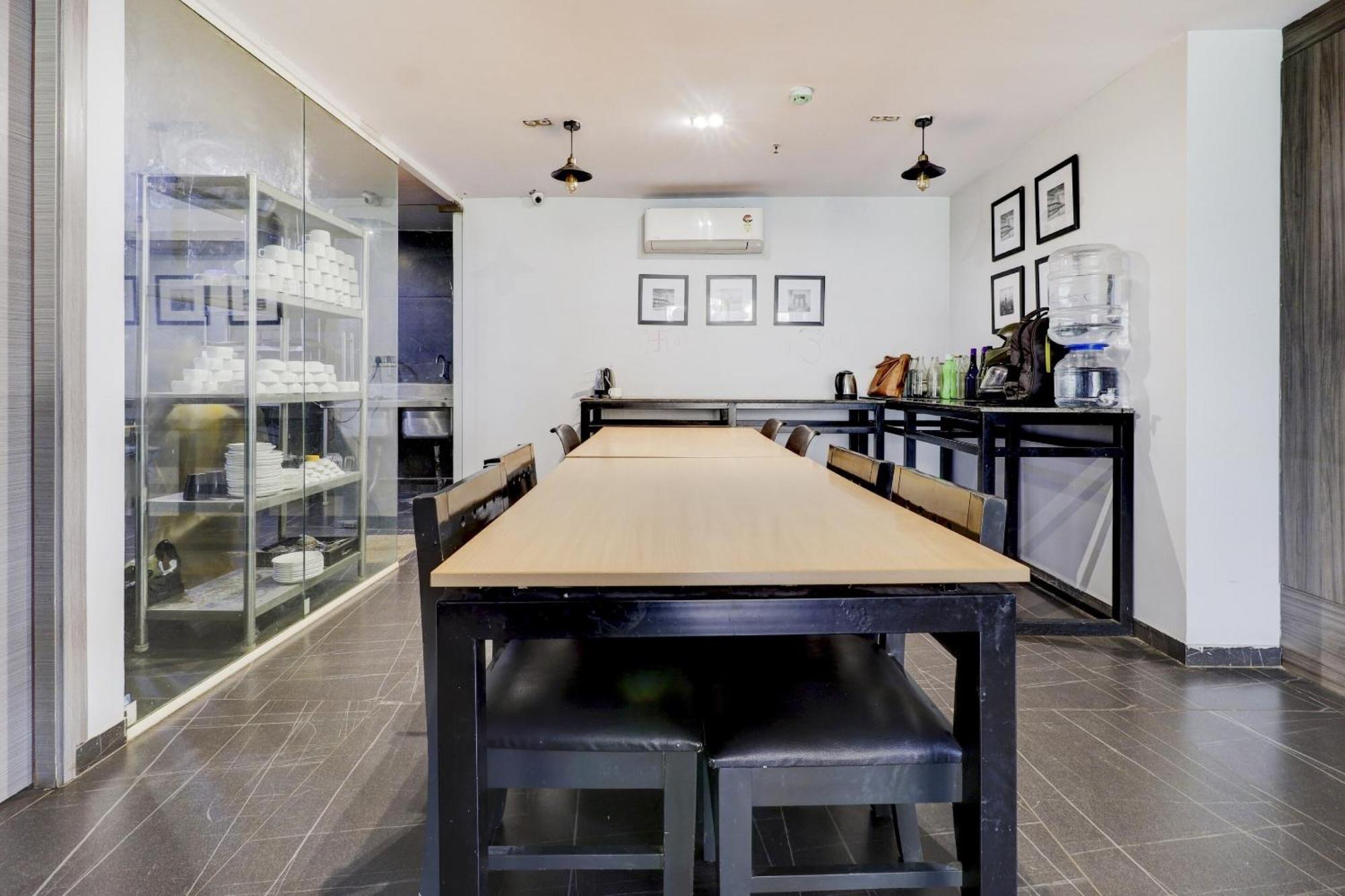 Super Sleek Townhouse Galexia Hotel And Resorts Бангалор Екстериор снимка